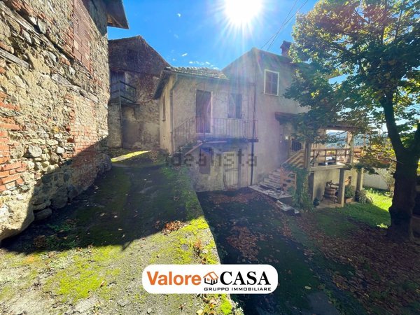 casa indipendente in vendita a Ponzone in zona Ciglione