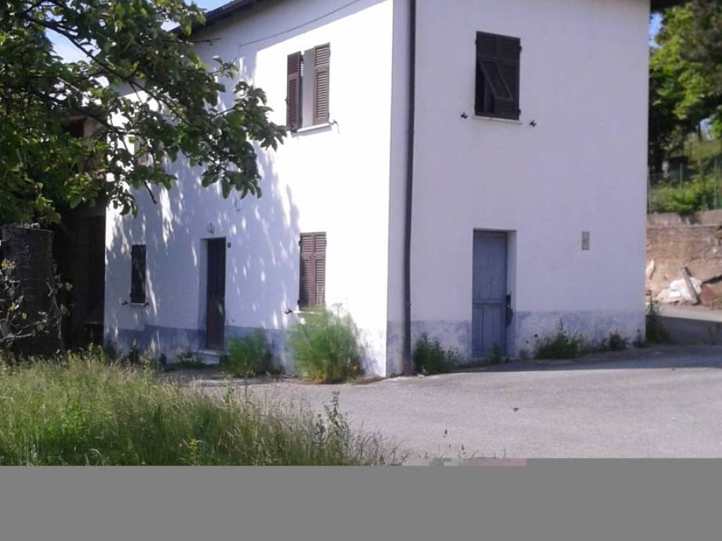 casa indipendente in vendita a Ponzone in zona Moretti