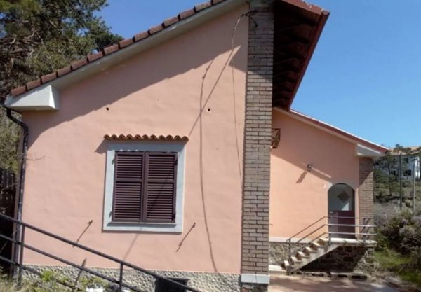 casa indipendente in vendita a Ponzone