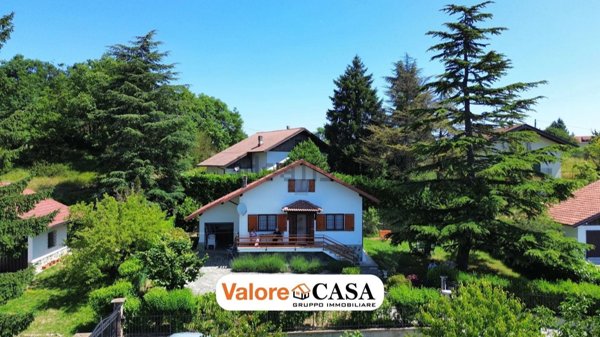 casa indipendente in vendita a Ponzone in zona Cimaferle