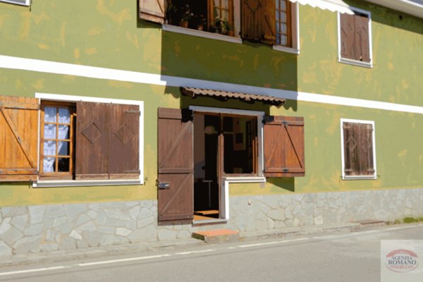 appartamento in vendita a Ponzone in zona Moretti