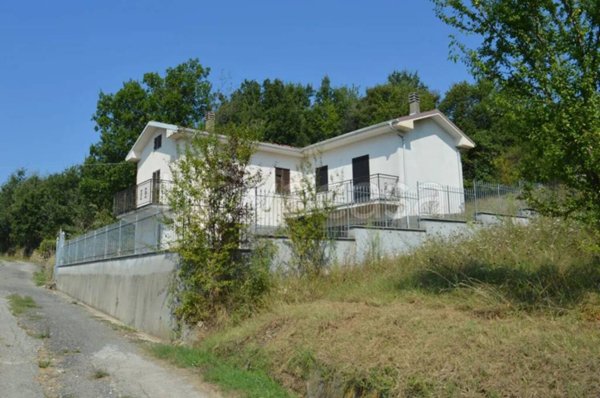 casa indipendente in vendita a Ponzone