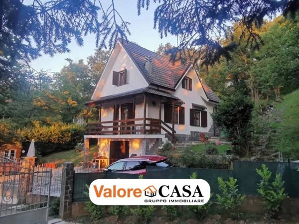 casa indipendente in vendita a Ponzone