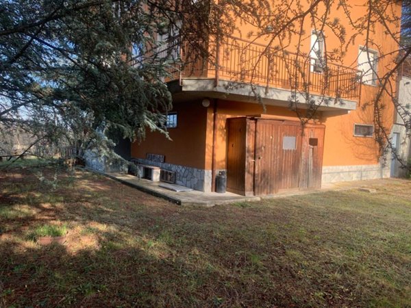 casa indipendente in vendita a Ponzone in zona Cimaferle