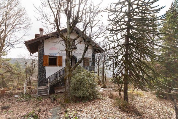 casa indipendente in vendita a Ponzone