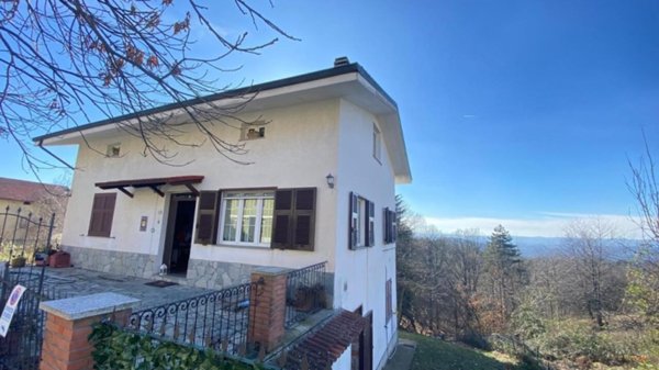 casa indipendente in vendita a Ponzone in zona Moretti