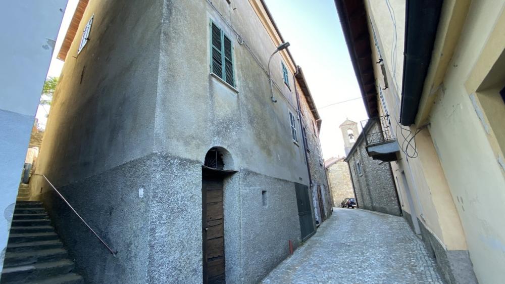 appartamento in vendita a Ponzone