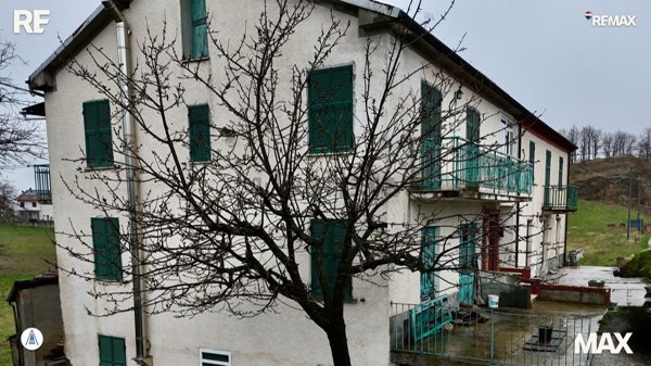 casa indipendente in vendita a Ponzone in zona Ciglione