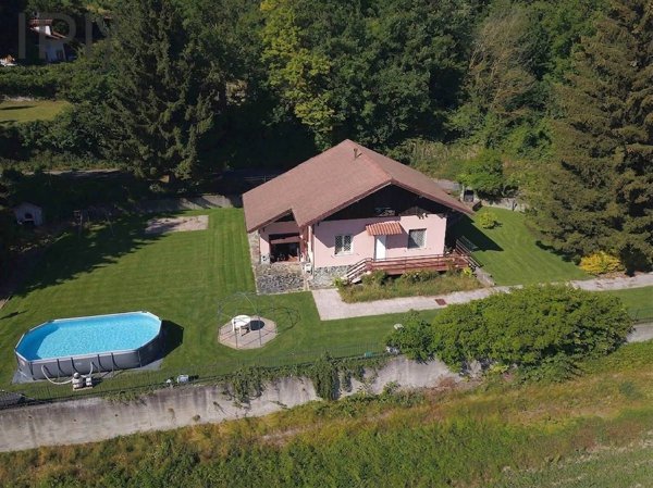 casa indipendente in vendita a Ponzone