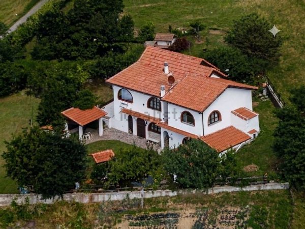 casa indipendente in vendita a Ponzone in zona Abasse