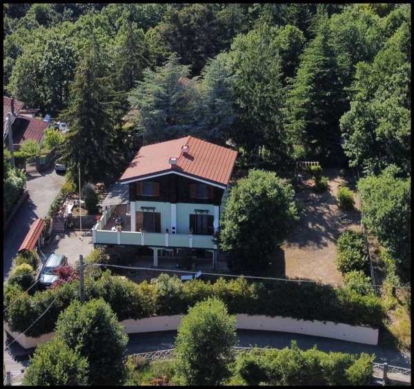 casa indipendente in vendita a Ponzone