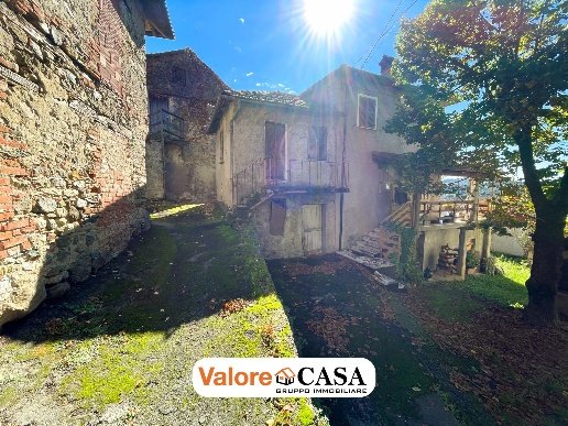 casa semindipendente in vendita a Ponzone