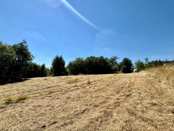 terreno edificabile in vendita a Ponzone in zona Cimaferle