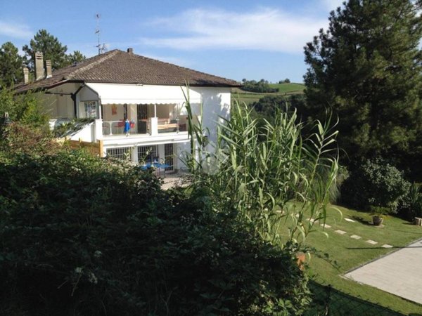 casa indipendente in vendita a Pozzol Groppo in zona Brienzone