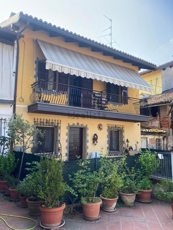 casa indipendente in vendita a Pozzolo Formigaro