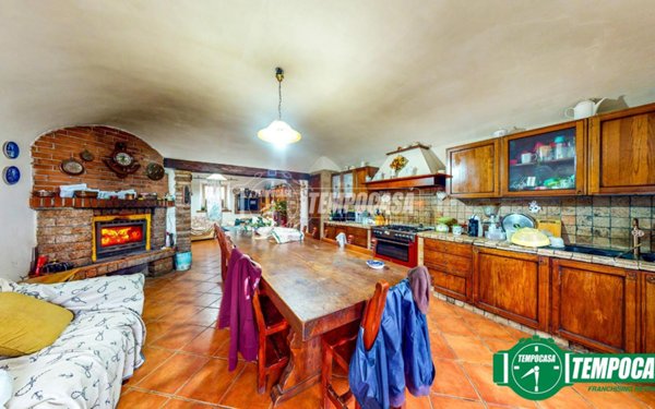 casa indipendente in vendita a Pozzolo Formigaro