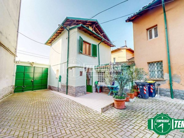 casa indipendente in vendita a Pozzolo Formigaro