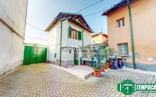 casa indipendente in vendita a Pozzolo Formigaro