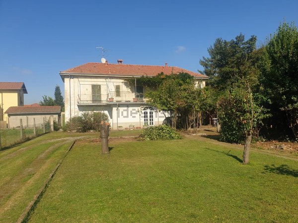 casa indipendente in vendita a Pozzolo Formigaro