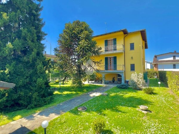 casa indipendente in vendita a Pozzolo Formigaro