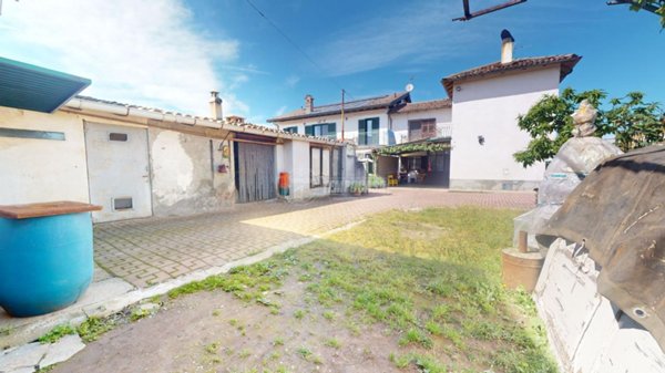 casa indipendente in vendita a Pozzolo Formigaro in zona Bettole di Pozzolo