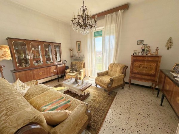 appartamento in vendita a Pozzolo Formigaro