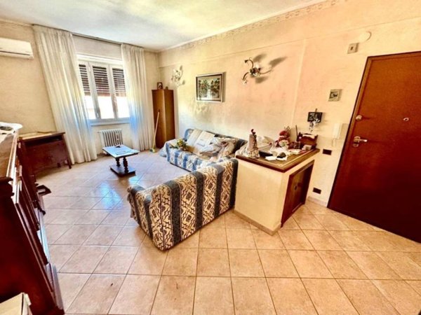 appartamento in vendita a Pozzolo Formigaro