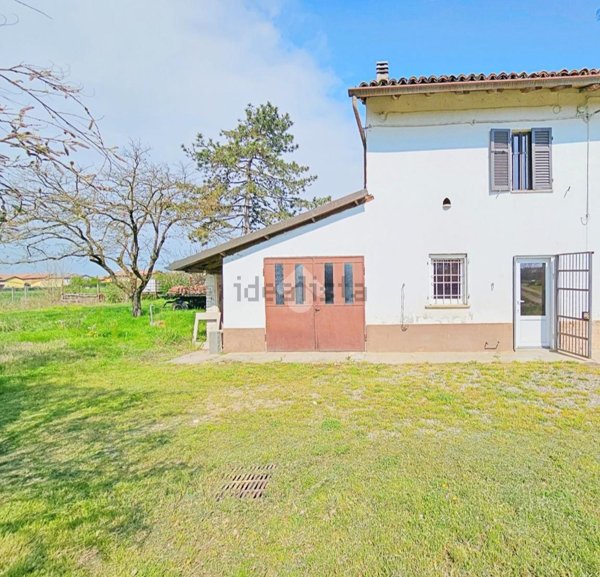 casa indipendente in vendita a Pozzolo Formigaro