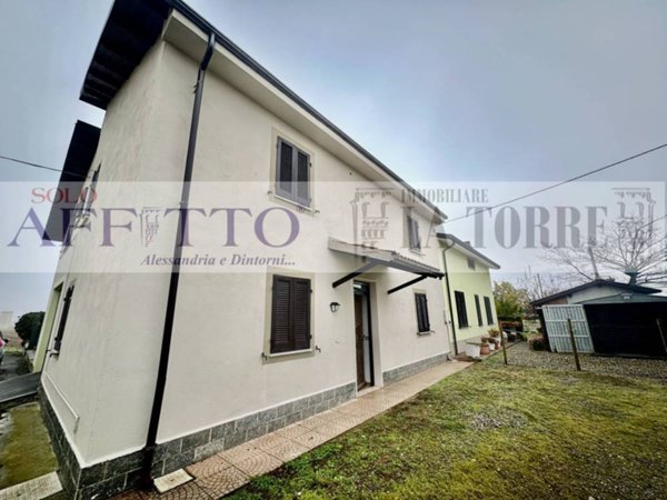 casa indipendente in vendita a Pozzolo Formigaro
