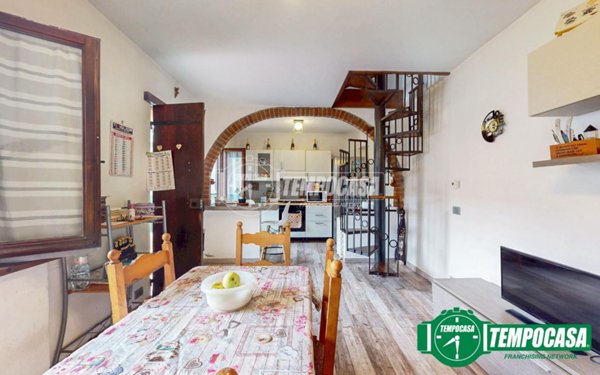 casa indipendente in vendita a Pozzolo Formigaro