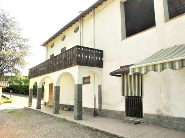 casa indipendente in vendita a Pozzolo Formigaro