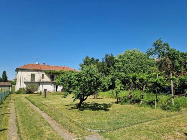casa indipendente in vendita a Pozzolo Formigaro
