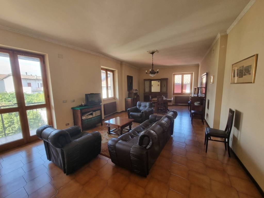 casa indipendente in vendita a Pozzolo Formigaro