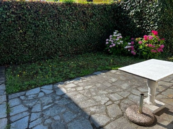 casa indipendente in vendita a Pozzolo Formigaro