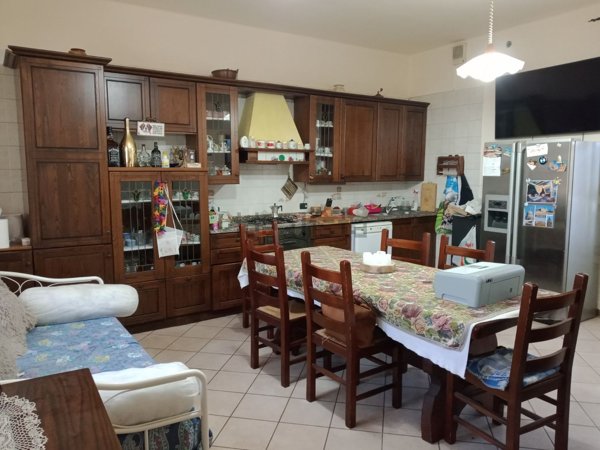 casa indipendente in vendita a Pozzolo Formigaro