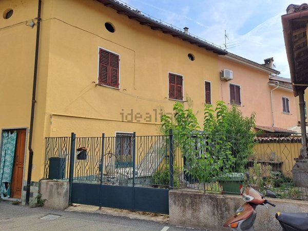 casa indipendente in vendita a Pozzolo Formigaro
