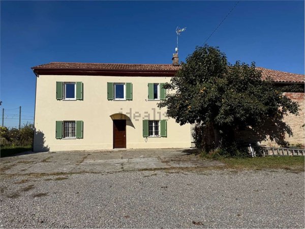 casa indipendente in vendita a Pozzolo Formigaro