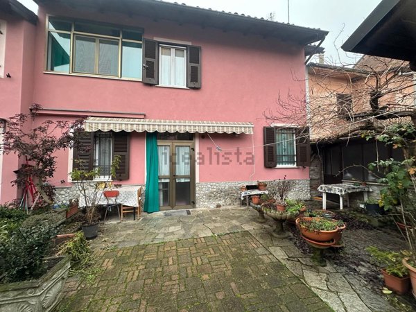 casa indipendente in vendita a Pozzolo Formigaro