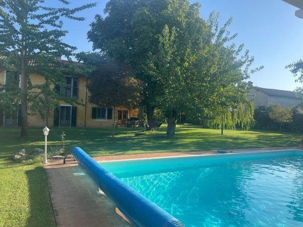 casa indipendente in vendita a Pozzolo Formigaro