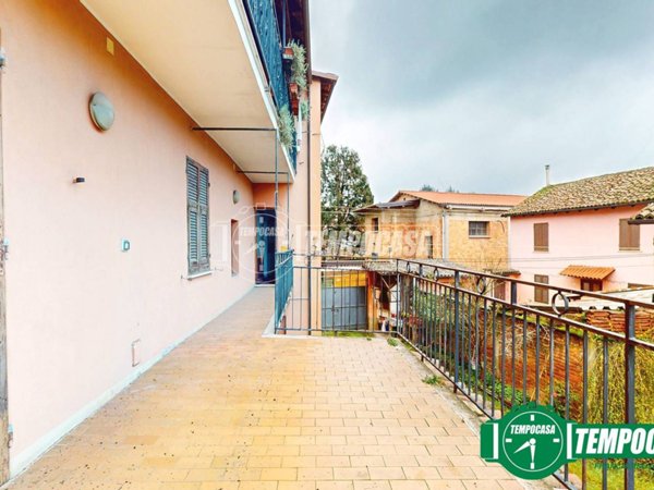 appartamento in vendita a Pozzolo Formigaro