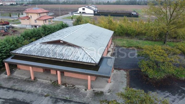 negozio in vendita a Pozzolo Formigaro