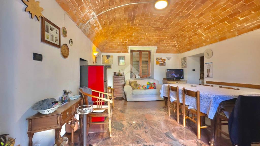 casa indipendente in vendita a Pozzolo Formigaro