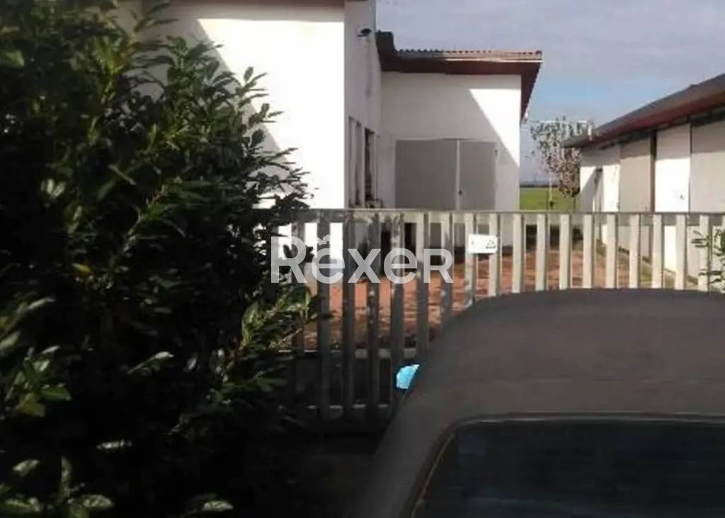 casa indipendente in vendita a Pozzolo Formigaro