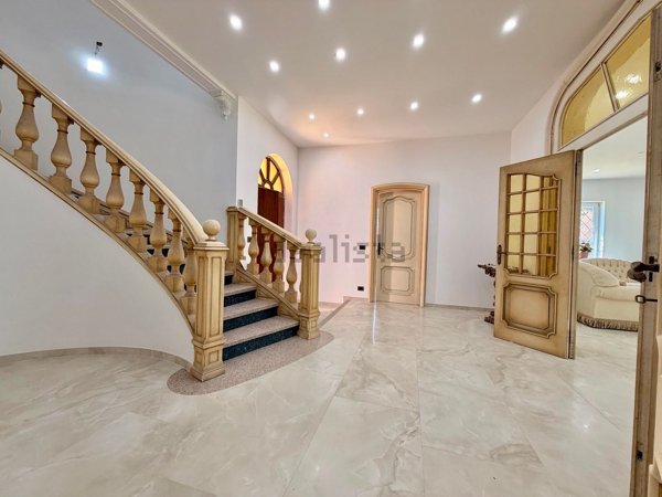 casa indipendente in vendita a Pozzolo Formigaro