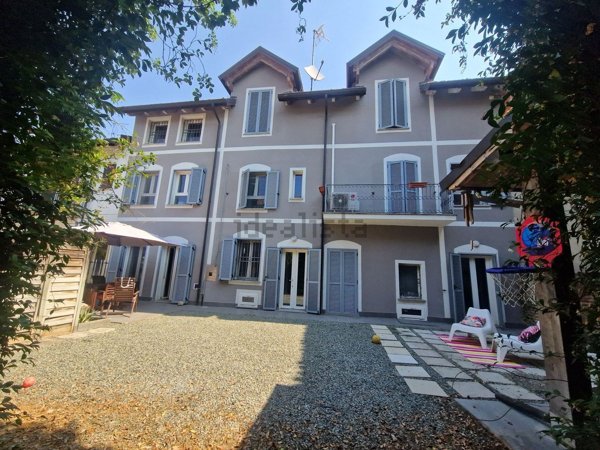 casa indipendente in vendita a Pozzolo Formigaro