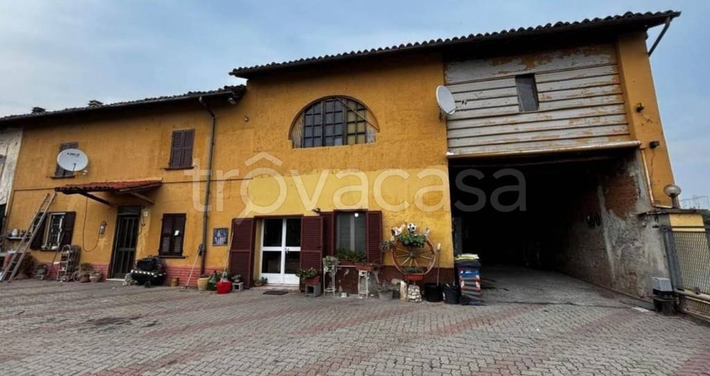casa indipendente in vendita a Pozzolo Formigaro in zona Bettole di Pozzolo