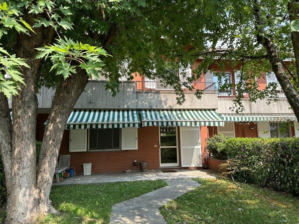 casa indipendente in vendita a Pozzolo Formigaro in zona Bettole di Pozzolo