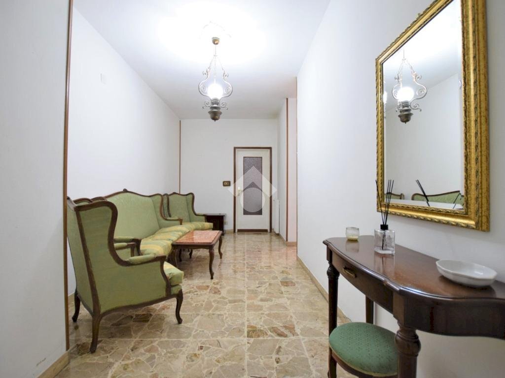appartamento in vendita a Pozzolo Formigaro