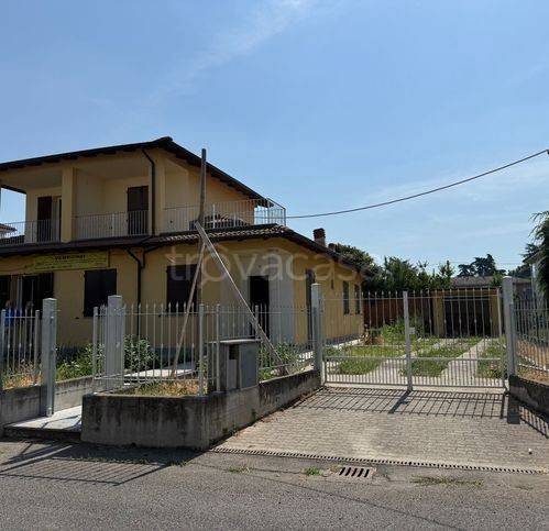 casa indipendente in vendita a Pozzolo Formigaro