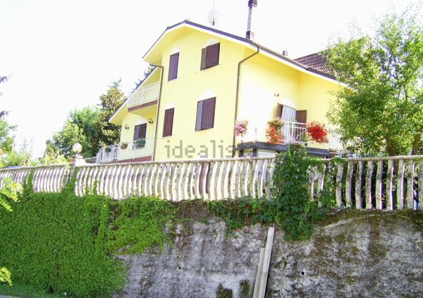 casa indipendente in vendita a Prasco